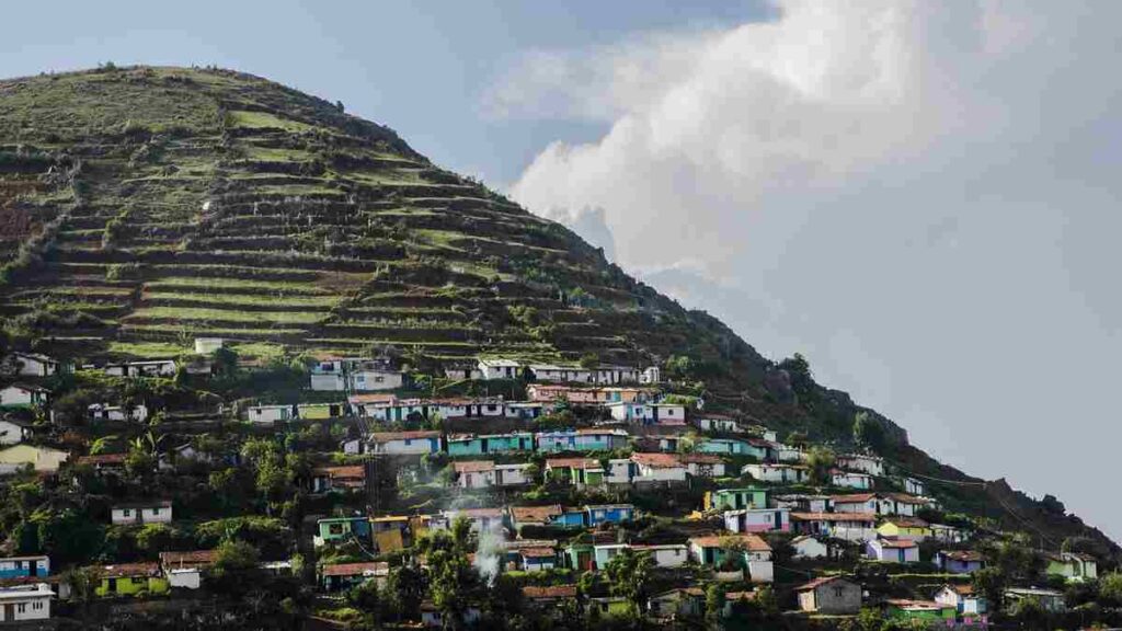 5 best places to visit ooty with family and friends