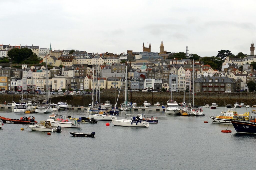 ग्वेर्नसे (Guernsey Island)