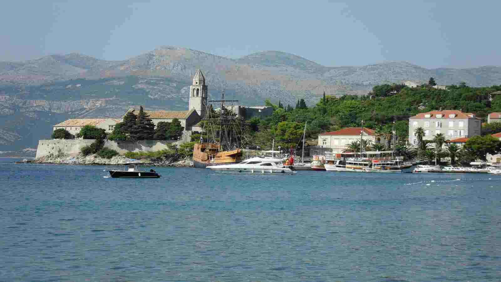 Most Beautiful Island Gems