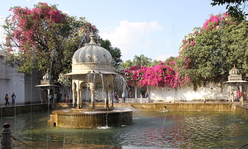 Saheliyon ki bari