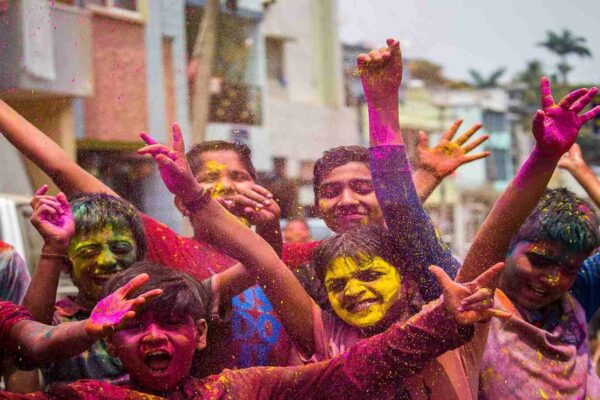 Holi 2026 Wishes, Quotes & Messages: 100+ Best Greetings to Share With Loved Ones Holi 2026 Wishes, Quotes & Messages 100+ Best Greetings to Share With Loved Ones